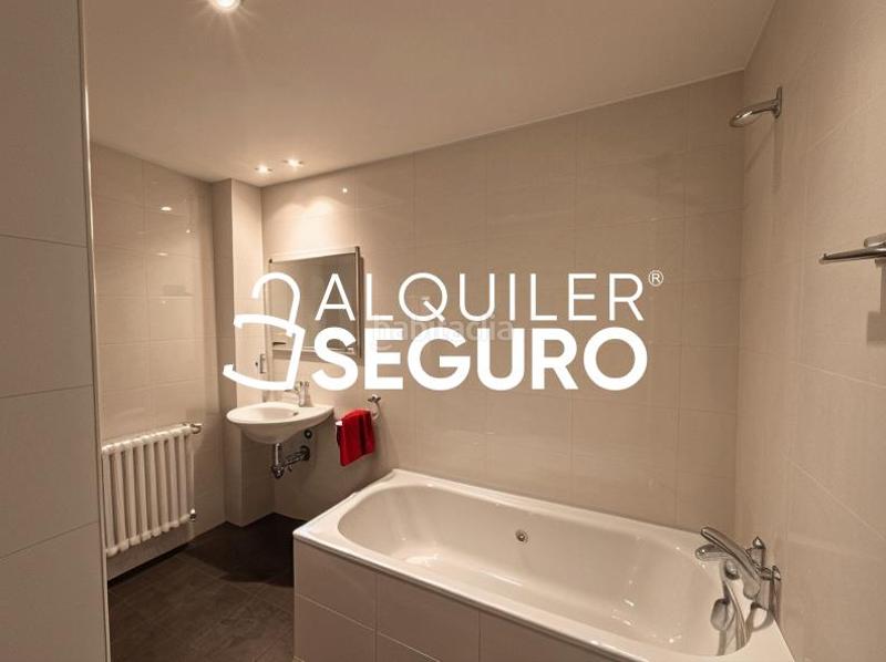 Foto 4d19cb13-cc5d-47ec-ae9c-fcc3d28d3214. Miete etagenwohnung mit heizung parking in Valdecarros Madrid