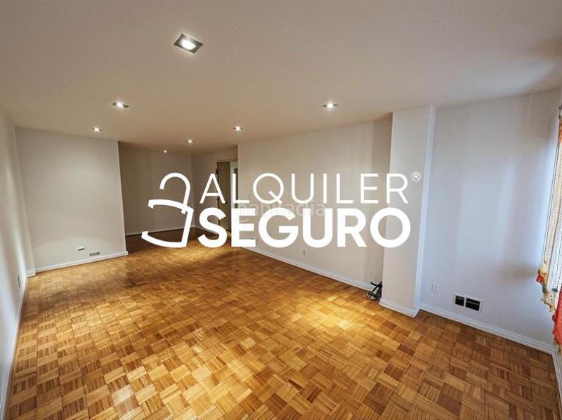 Foto fc899b53-3685-4b6c-9ff2-1070c6bc383b. Affitto appartamento con riscaldamento parcheggio in Madrid