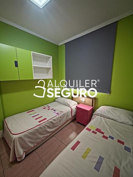 Foto 56ecd003-32cc-4329-81a8-3b4891ceca96. Alquiler chalet  c de santiago en Ciudad 70 Coslada