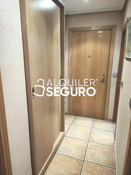 Foto 1443c38b-9645-4abe-8c9a-23e244591a97. Rent chalet with heating in Ciudad 70 Coslada