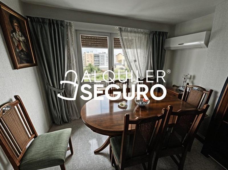 Foto 7a5e42cb-ab93-4557-be25-7ff2a36837fc. Location appartement avec chauffage dans Paseo Independencia Zaragoza