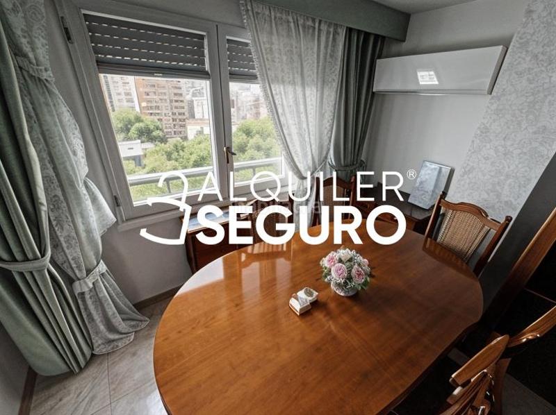 Foto cc4fcfbf-7f80-495e-b62e-97670f8b12ff. Rent flat with heating in Paseo Independencia Zaragoza