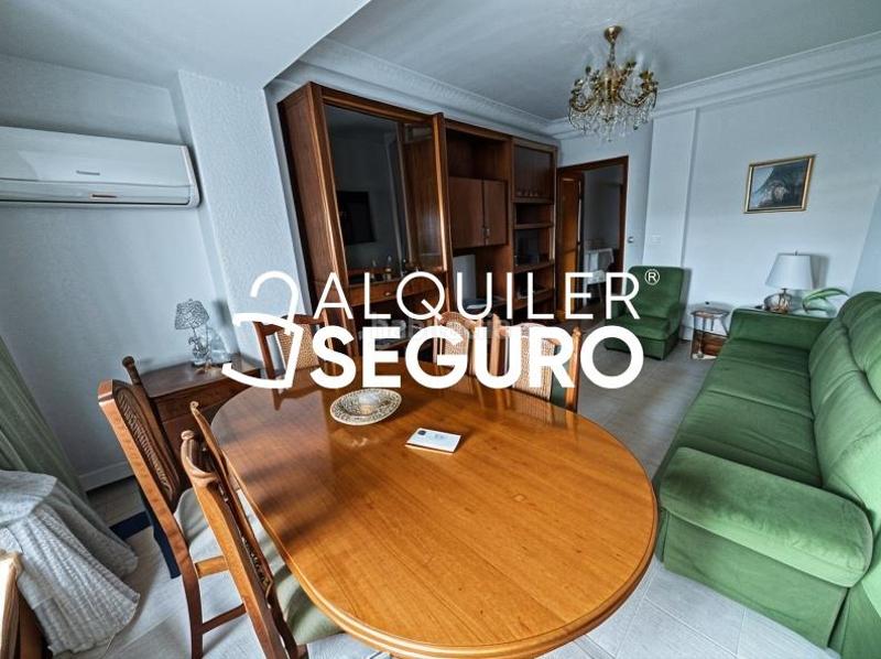 Foto ed4fbfc4-fdb1-4881-9985-8e6d4ab18bf3. Rent flat with heating in Paseo Independencia Zaragoza