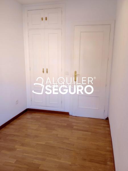 Foto 611dd7e8-e21c-4c9d-8f45-0720b69dcb53. Affitto appartamento con riscaldamento parcheggio in Madrid