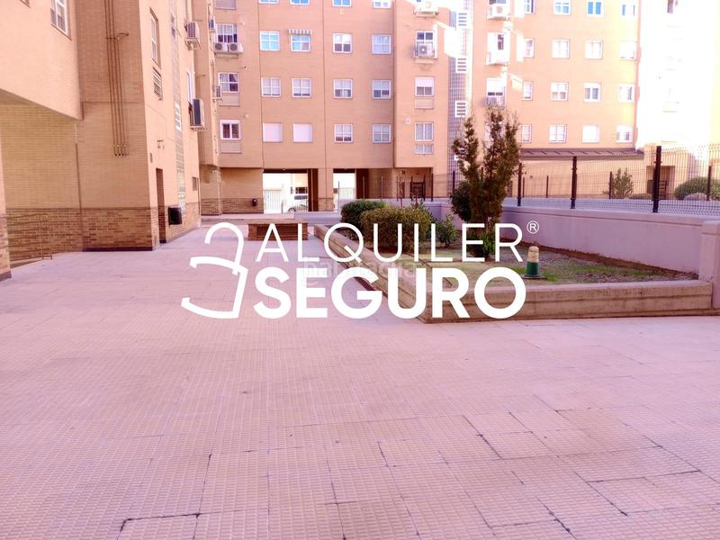 Foto 679f0fc8-b24f-4c3a-9829-458d1378c1b4. Alquiler piso  c de zúrich en Rosas - Musas Madrid