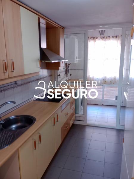 Foto 29c598a8-9eb8-44d5-a681-6bbbd7c907d7. Location appartement avec chauffage parking dans Rosas - Musas Madrid