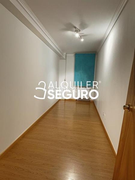 Foto 3e5528cb-75d5-40ed-92c5-765330c4c3a7. Location appartement avec chauffage dans Orcasur-12 de Octubre Madrid