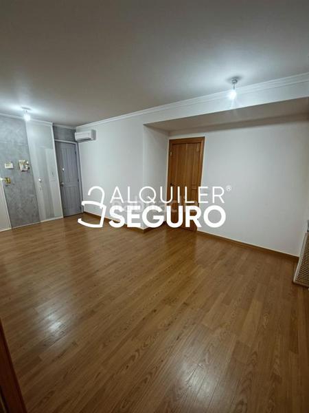 Foto 4464aca5-f37a-4696-a3cd-3292b3aff4f1. Miete etagenwohnung mit heizung in Orcasur-12 de Octubre Madrid