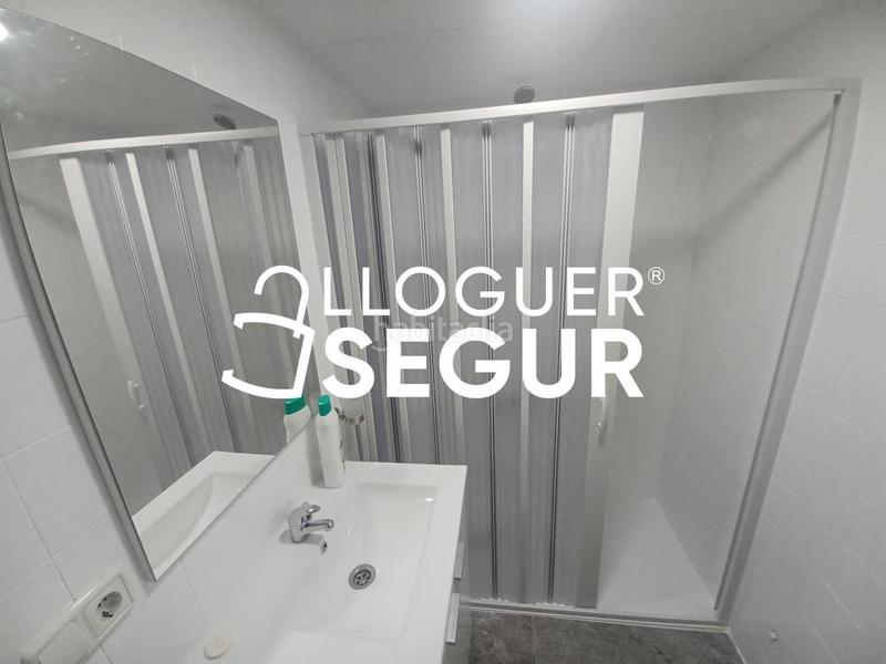 Foto 3d94fe26-adb2-4edd-91c5-102a36b2dde4. Alquiler piso  av. barcelona en Malgrat de Mar