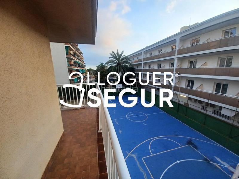 Foto 46a66839-9717-42fc-b687-d3de7cb7befa. Alquiler piso  av. barcelona en Malgrat de Mar