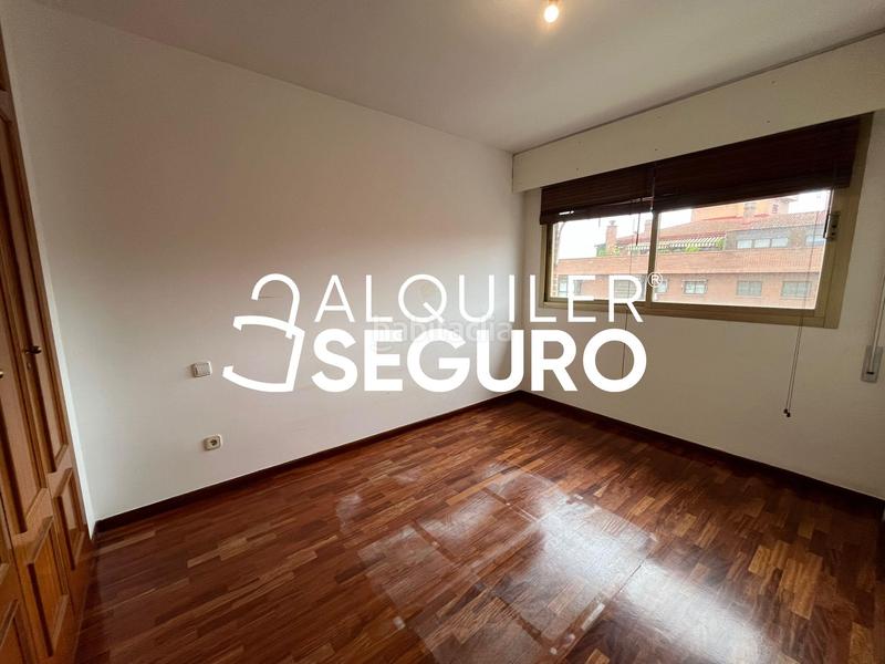 Foto 5ba77c3b-7c7f-4bf0-8c95-1f8398645d23. Location appartement avec chauffage dans Acacias Madrid