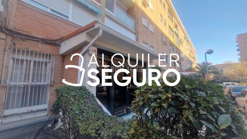 Foto 95abe15f-5620-43a5-87d2-eb84266180f9. Alquiler piso  c pico de los artilleros en Vinateros Madrid