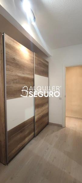 Foto 87fe88d6-bb9f-4184-a5cb-167429528f01. Location appartement avec chauffage dans San Isidro Getafe
