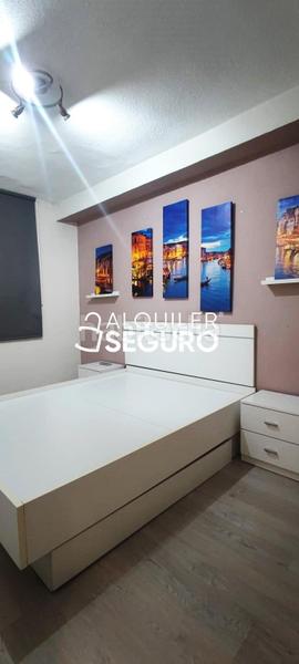 Foto f7143ec4-7421-4624-823c-920557d31189. Location appartement avec chauffage dans San Isidro Getafe
