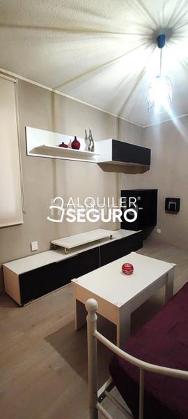 Foto 3579bf21-cc38-481b-8c7e-5b0a69223f92. Rent flat with heating in San Isidro Getafe