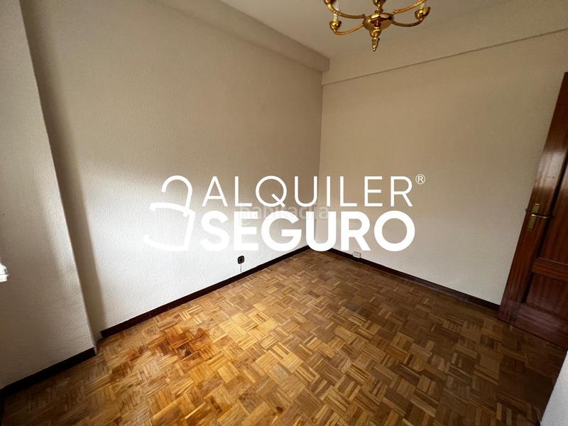 Foto 40a85f3c-f08e-4253-a31e-af0f7e645cbd. Alquiler piso  c de lanuza en Fuente del Berro Madrid