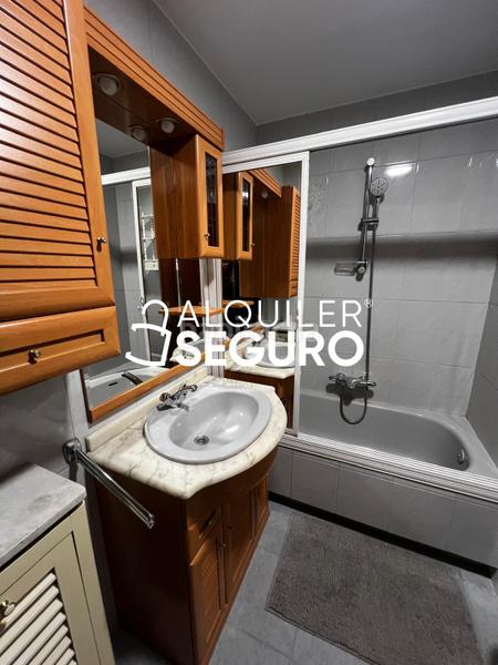 Foto 1a578aeb-b4cc-481f-8680-b5fcfed2be31. Location appartement avec chauffage dans Fuente del Berro Madrid