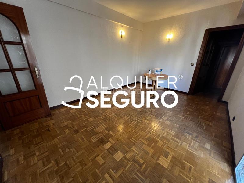 Foto 777127dd-60e3-495b-9ce6-e38431cf579d. Rent flat with heating in Fuente del Berro Madrid