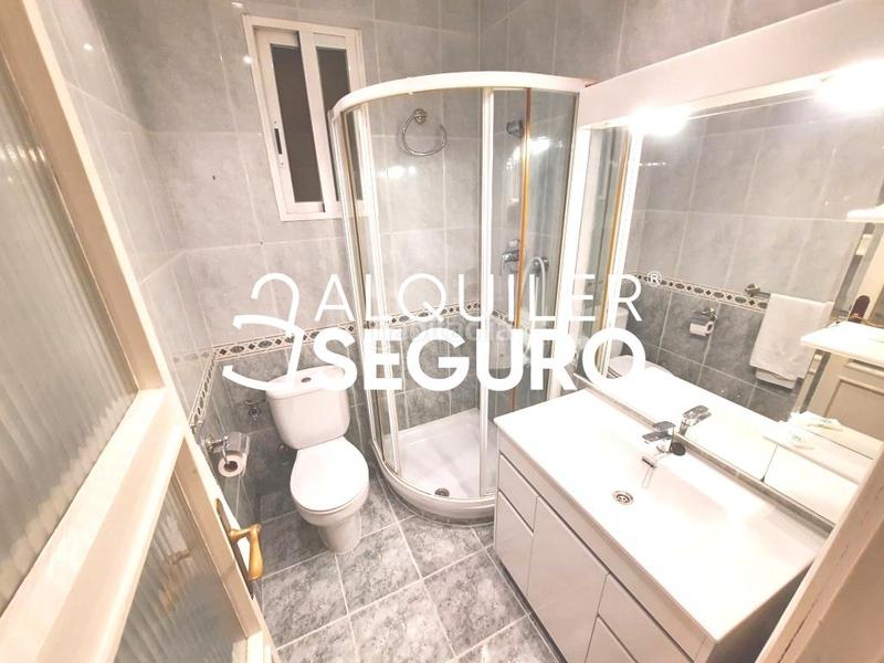 Foto 54805f4f-1e89-4a05-83ef-18531b0a3d6b. Miete etagenwohnung mit heizung in Quintana Madrid