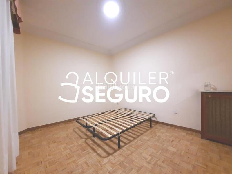 Foto a4e3a349-f88d-4193-a56d-937d82833661. Miete etagenwohnung mit heizung in Quintana Madrid