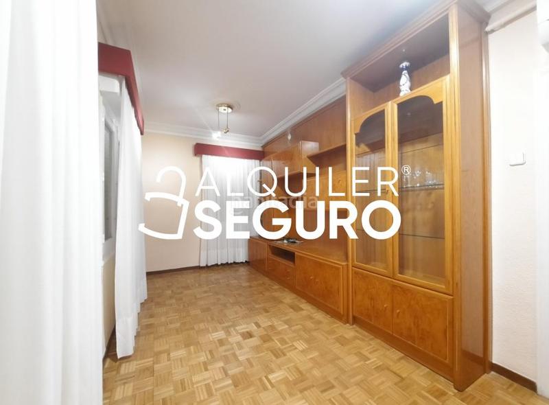 Foto ee0f3675-6815-4c1c-b6cc-e8a9f9ed8a43. Miete etagenwohnung mit heizung in Quintana Madrid
