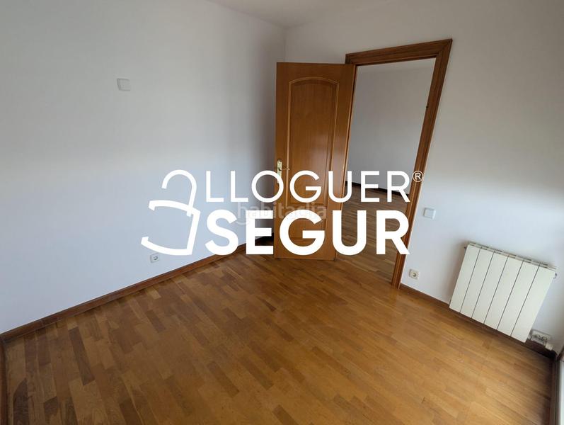 Foto 61d722bb-16b3-4bd0-a33d-af894eaad48b. Alquiler piso  c de selva en Porta Barcelona