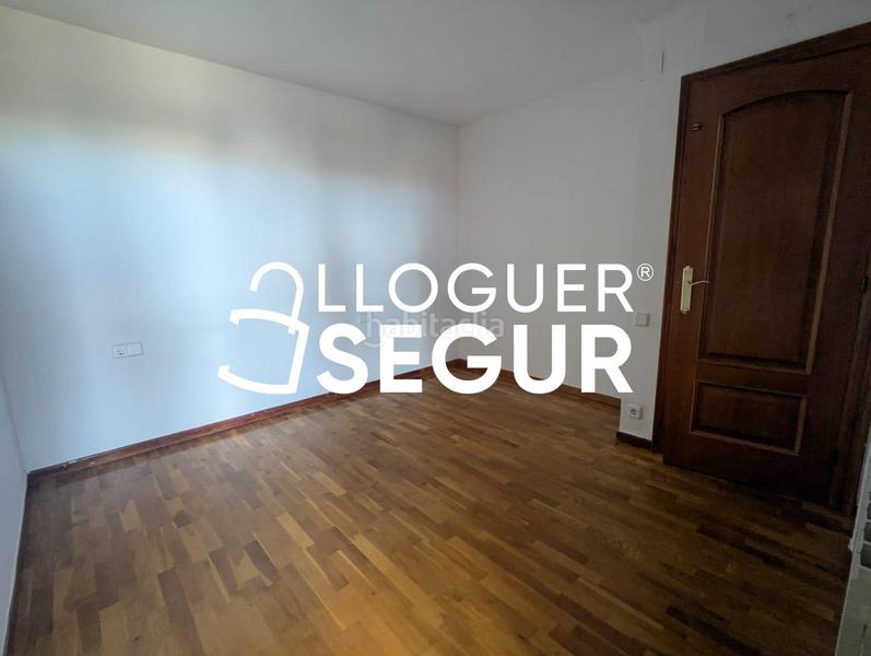 Foto ffb63436-4593-4f59-b0ce-b0181a124763. Lloguer pis amb calefacció a Porta Barcelona