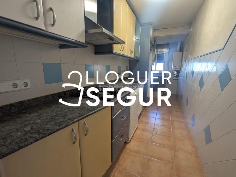 Foto a77bf5f6-1ab5-4639-bffb-42c788decba7. Location appartement avec chauffage dans Porta Barcelona