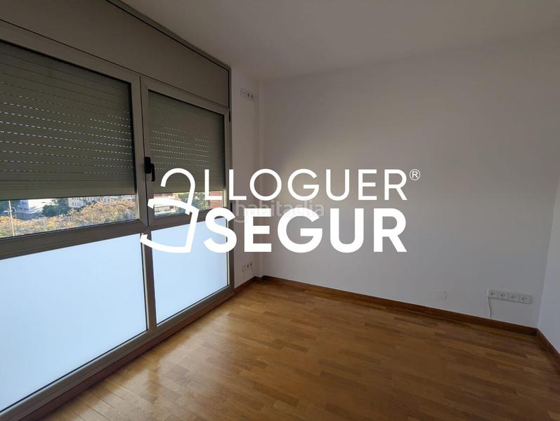 Foto f7d66723-9d4d-4d5b-9c2b-ac1d76a0b144. Rent flat with heating in Porta Barcelona