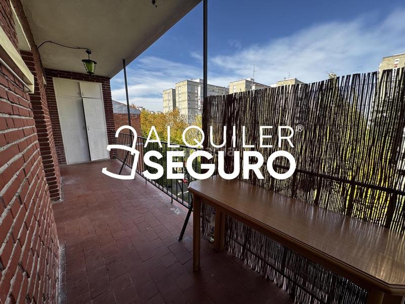 Foto d2da5ffe-53c7-4074-aaea-9ac2ca64acdb. Miete etagenwohnung mit heizung in Aluche Madrid