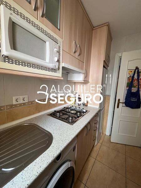 Foto af295b18-25ad-4ecb-92b1-bd6f8cfc9408. Affitto appartamento con riscaldamento in Delicias Madrid