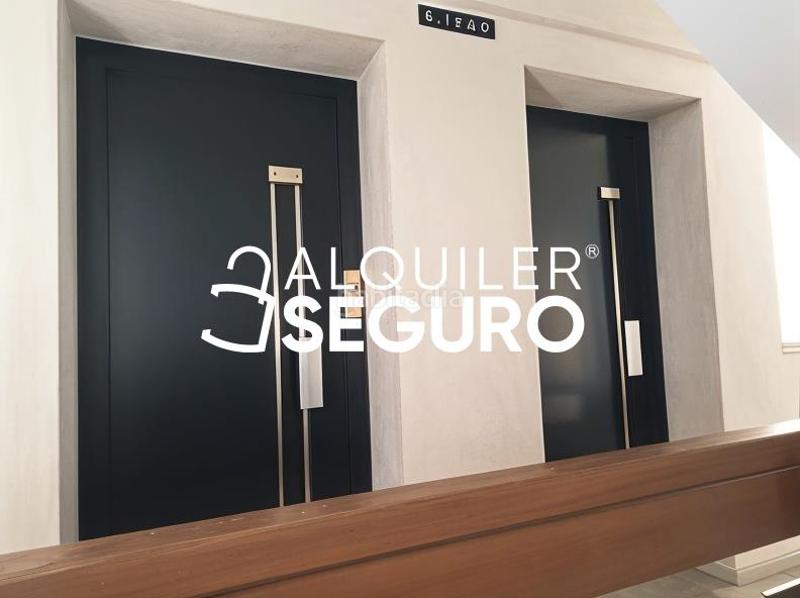 Foto 2036f89d-8c38-4590-b970-ec6532e575b0. Location appartement avec parking piscine dans La Hacienda - Nueva Andalucía Dos Hermanas