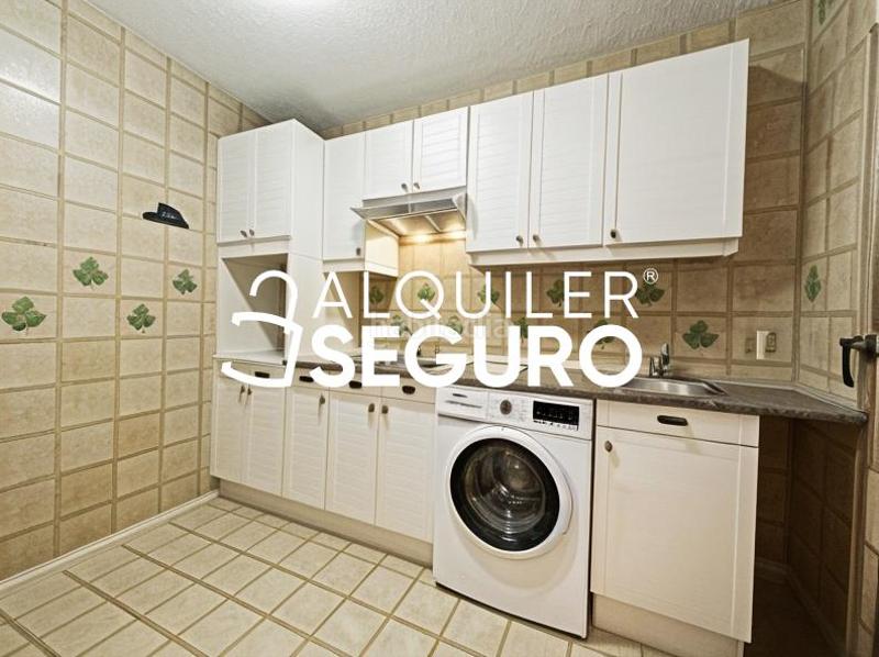 Foto 4b02b09c-11bb-43af-9669-de0e4485a7c4. Alquiler piso  c santa barbara en Casco Antiguo Majadahonda