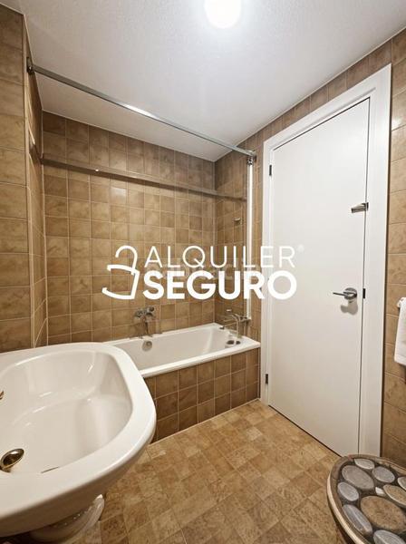 Foto 1b498cec-355f-4455-af9a-c3334427cf4d. Location appartement avec chauffage dans Casco Antiguo Majadahonda