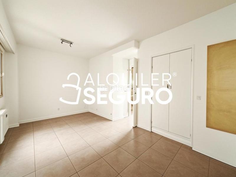 Foto 58a1a507-5691-479d-b5da-afc39a33cf6e. Rent flat with heating in Casco Antiguo Majadahonda