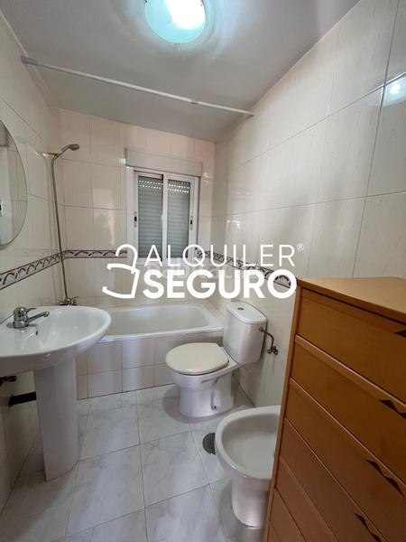 Foto 3b3c73ce-2b40-499c-877b-d94c8330ce96. Location attique avec chauffage dans San Diego Madrid