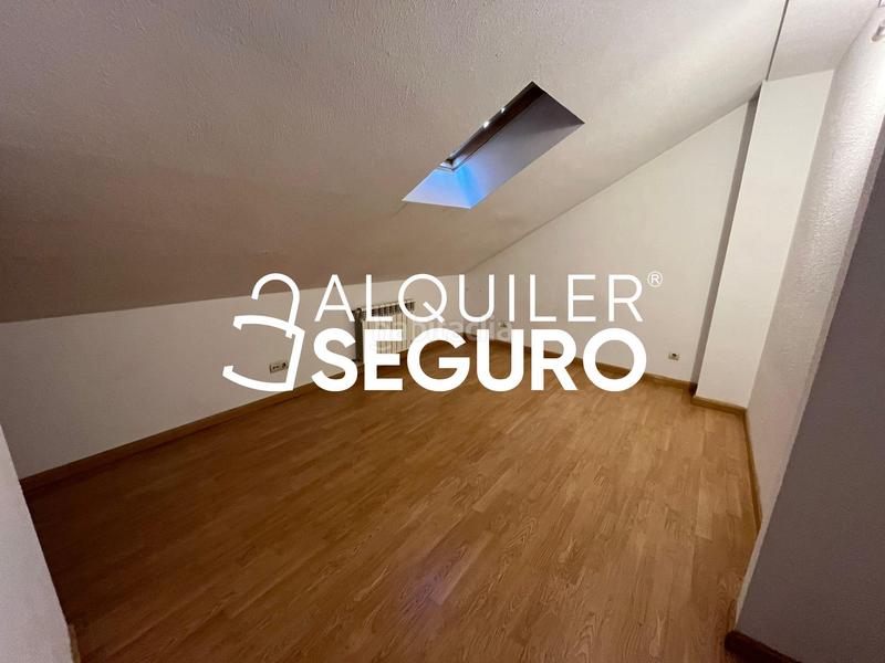 Foto a5bcf746-7ac8-4fe6-a3e5-0a1459e46357. Location attique avec chauffage dans San Diego Madrid