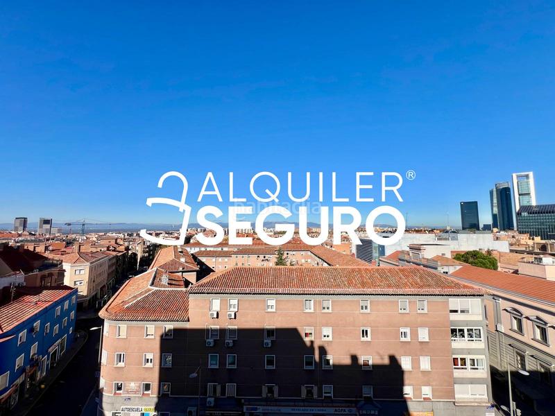 Foto 6a327c0f-635e-4364-9ff8-73e1188dd510. Alquiler ático  c de bravo murillo en Cuatro Caminos - Azca Madrid