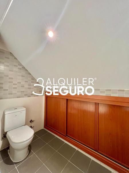 Foto 2596ca55-d0c7-448f-8142-6afc6a4dc65c. Location attique avec chauffage parking dans Cuatro Caminos - Azca Madrid