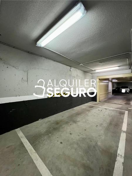 Foto 4bb0da50-5b66-410f-88f6-14729cc7076e. Location attique avec chauffage parking dans Cuatro Caminos - Azca Madrid