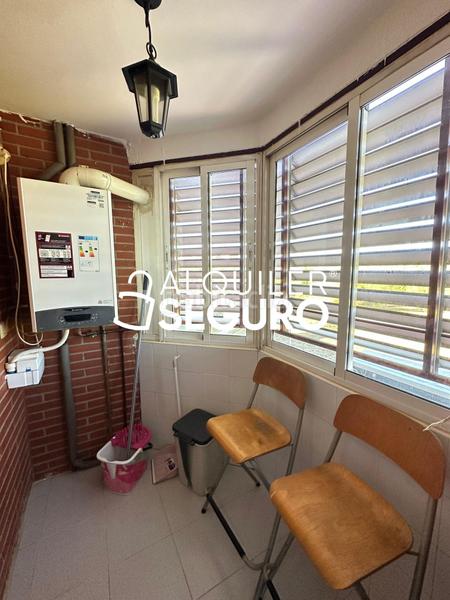 Foto 29901f9d-73bc-44b8-969a-29db13c866ff. Rent flat with heating parking in Ambroz Madrid