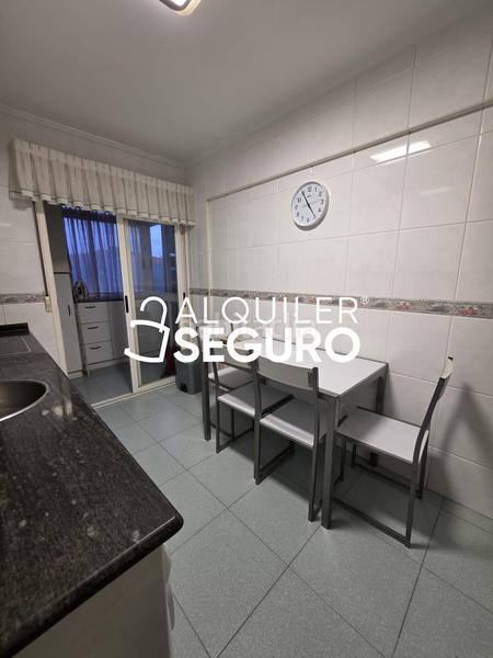 Foto 9003df7f-9b67-4379-a6de-3d109ffa0007. Location appartement avec chauffage dans Aldekoena-Artatzagana-Sarriena Leioa