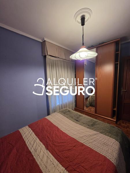 Foto 0d962d8a-505b-45de-b73d-f1368eccd943. Rent flat with heating in Centro Urbano-Hirigunea Leioa