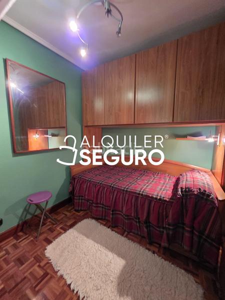 Foto 0ebe1934-5654-43ab-8aec-f6cfa837e2c6. Rent flat with heating in Centro Urbano-Hirigunea Leioa