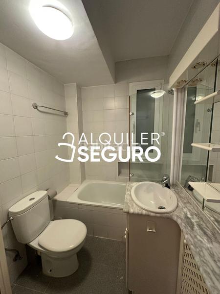 Foto 219b9c2e-0e69-4327-a1e9-aed2d452a5bd. Lloguer pis amb calefacció a Ventas Madrid