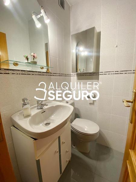 Foto 39ca52b5-9992-4b91-87a6-7ee3f1a8a6cc. Lloguer pis amb calefacció a Santa Eugenia Madrid