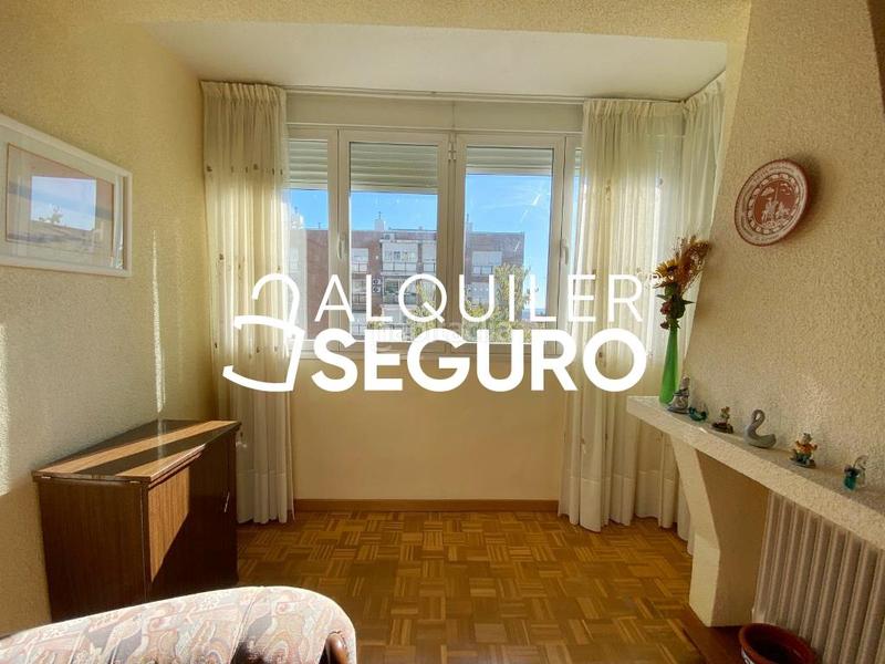 Foto 49bca880-8b14-4648-bb84-650a76028932. Lloguer pis amb calefacció a Santa Eugenia Madrid
