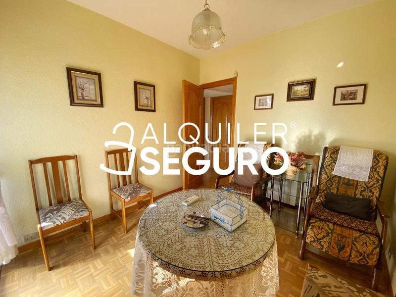 Foto 9dd9aec8-0549-4a66-bbf8-3176cf519ff0. Lloguer pis amb calefacció a Santa Eugenia Madrid