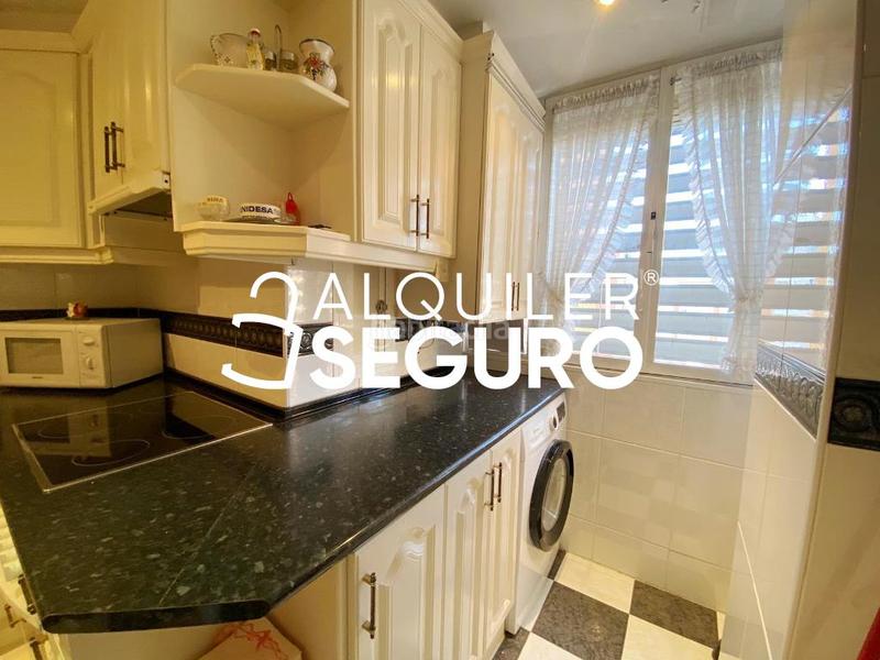 Foto d4d18f37-db9f-4800-b76e-7961654a9a04. Lloguer pis amb calefacció a Santa Eugenia Madrid