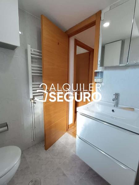 Foto c851b860-a8ff-40b6-b8b3-65b71e456ccf. Affitto appartamento con riscaldamento in Los Ángeles Madrid